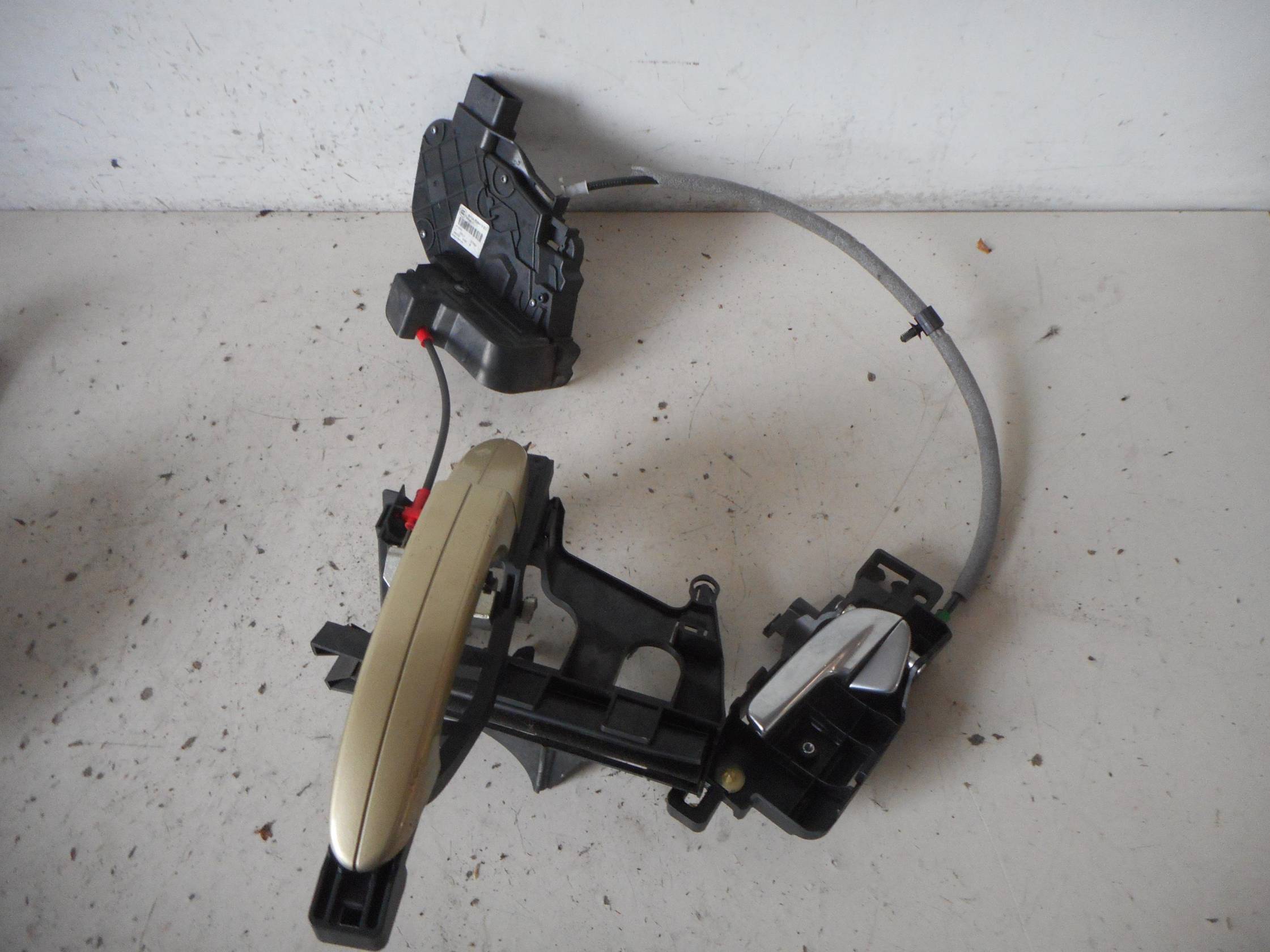 Serratura porta post. sx.